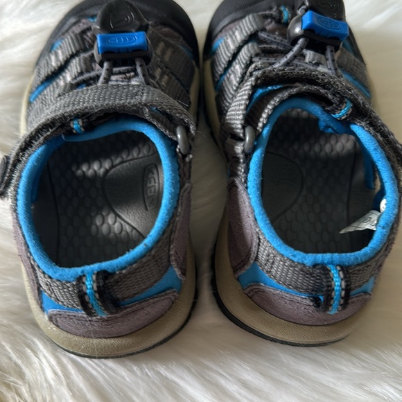 Keen Blue and Gray Toddler Shoes - Picture 10 of 10